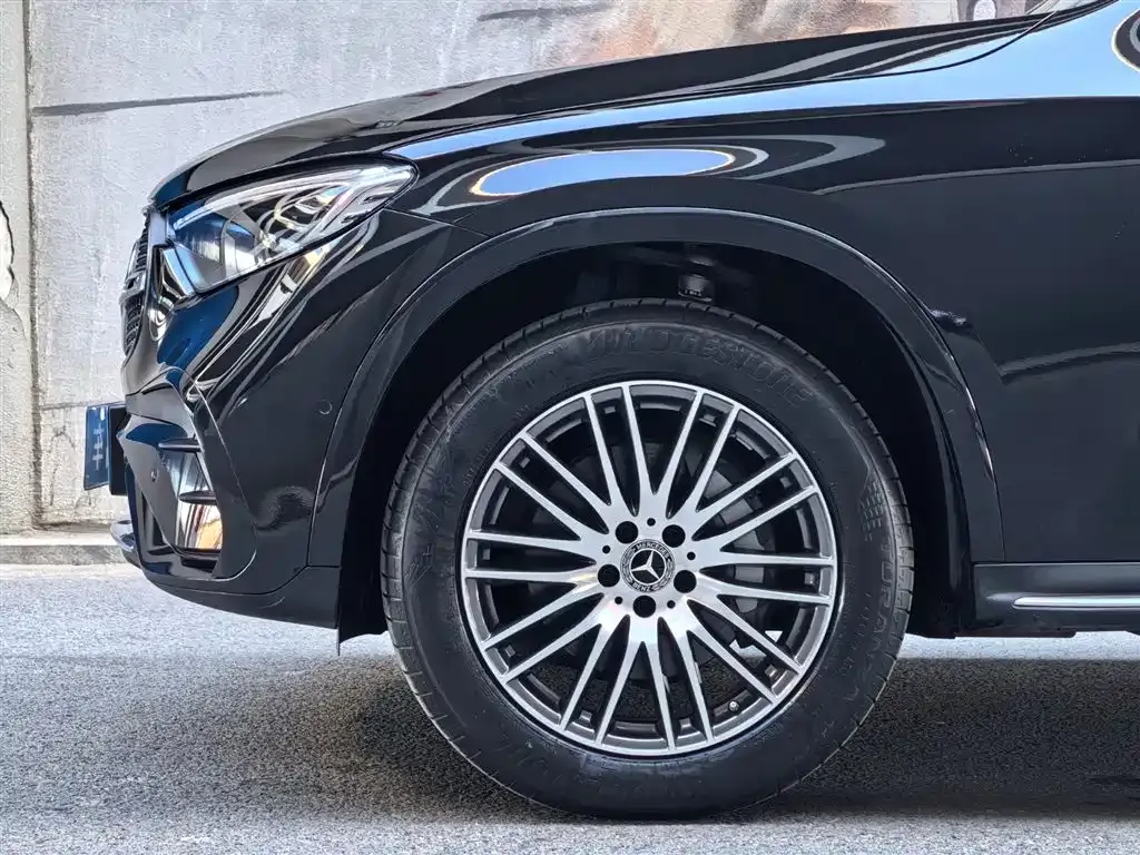 Mercedes-Benz GLC 2024 из CN, фото 6