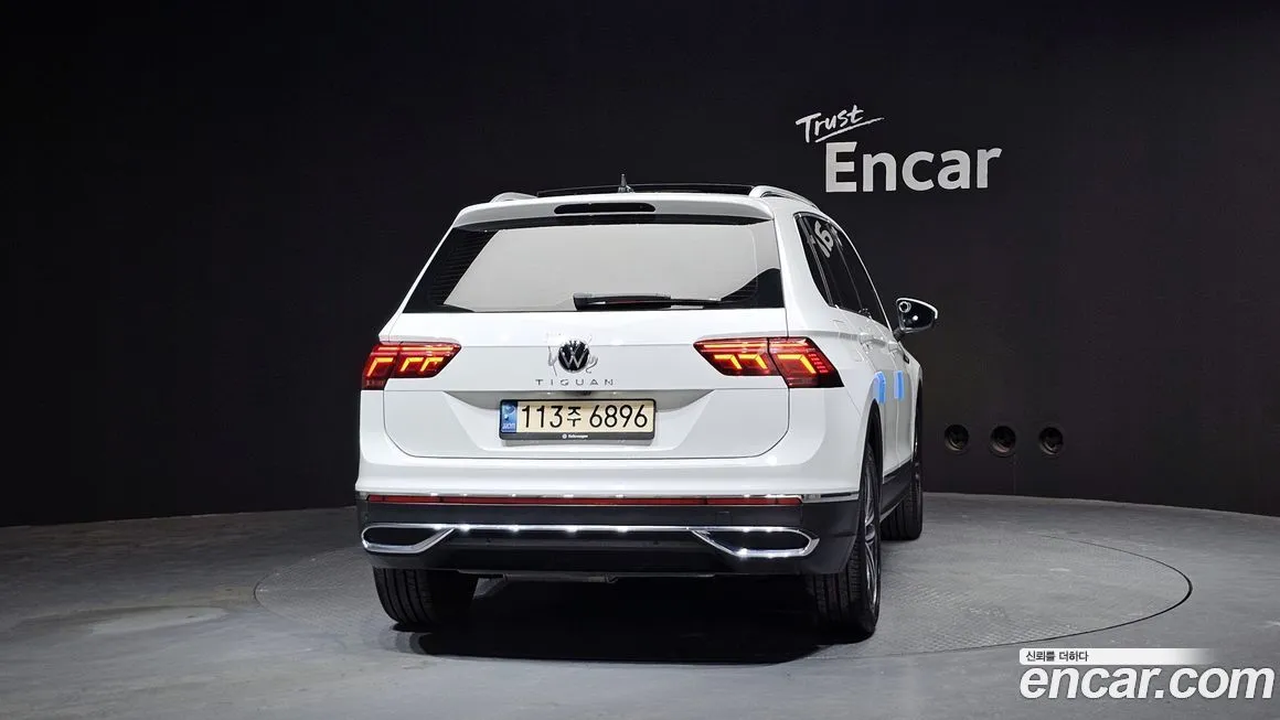 Volkswagen Tiguan — фото 4