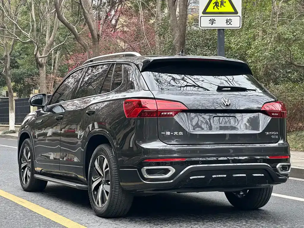 Volkswagen Tayron GTE PHEV 2021 из CN, фото 6