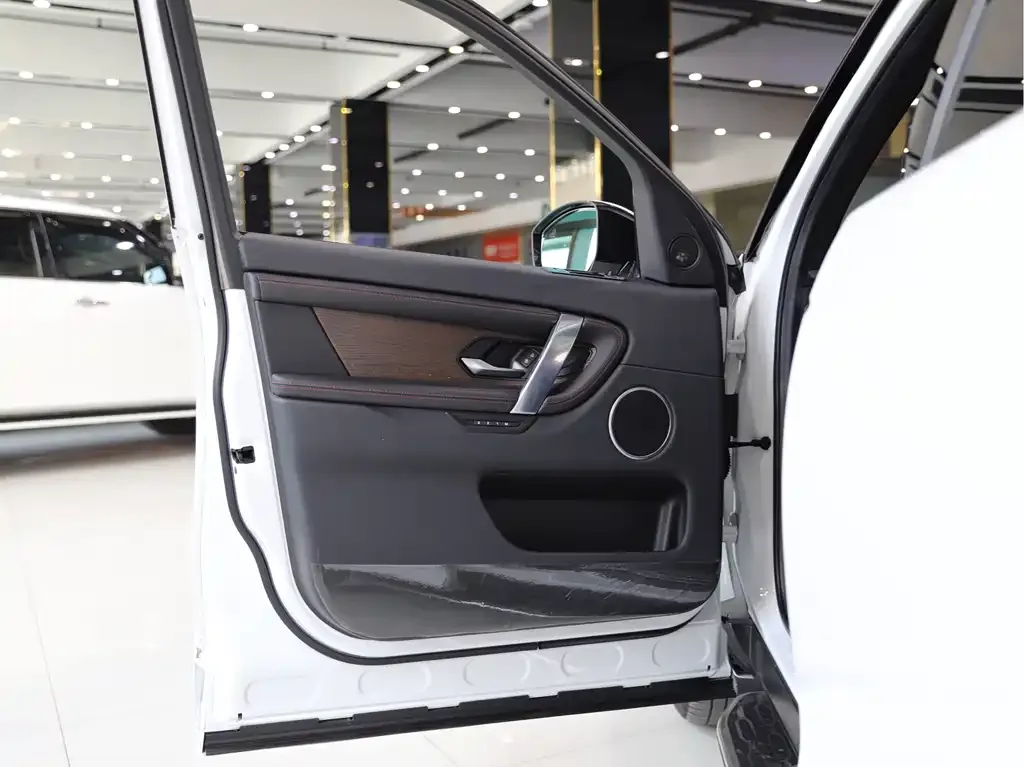 Land Rover Discovery Sport 2021 из CN, фото 4