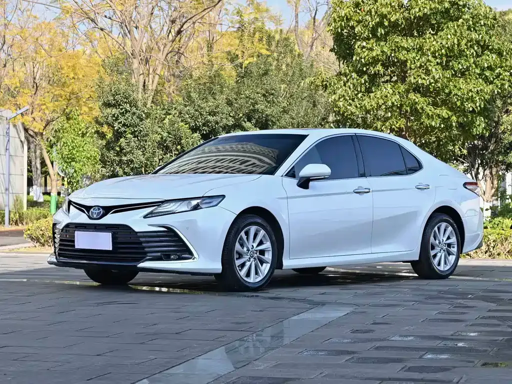 Toyota Camry 2022 из CN, фото 1