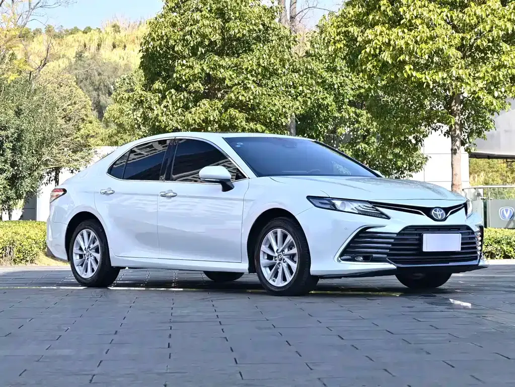 Toyota Camry 2022 из CN, фото 9