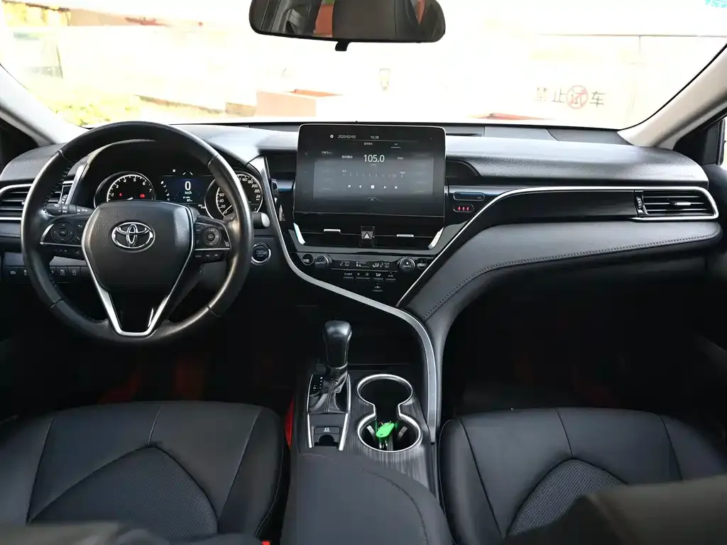 Toyota Camry 2022 из CN, фото 8