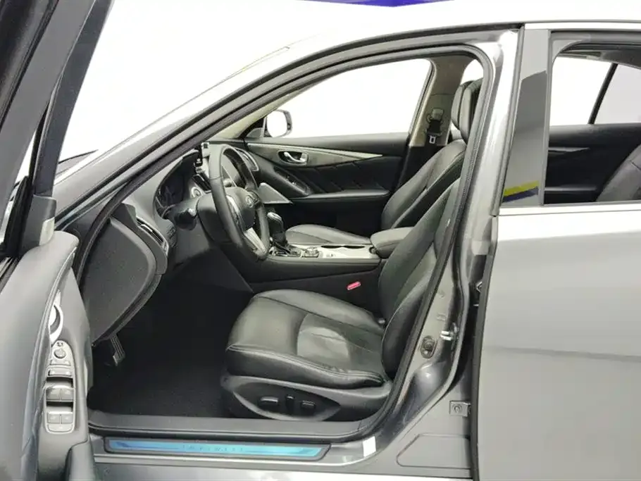Infiniti Q50L 2021 из CN, фото 9