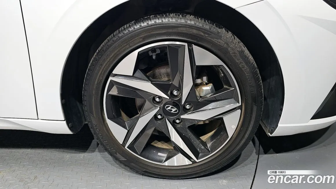Hyundai AVANTE — фото 6