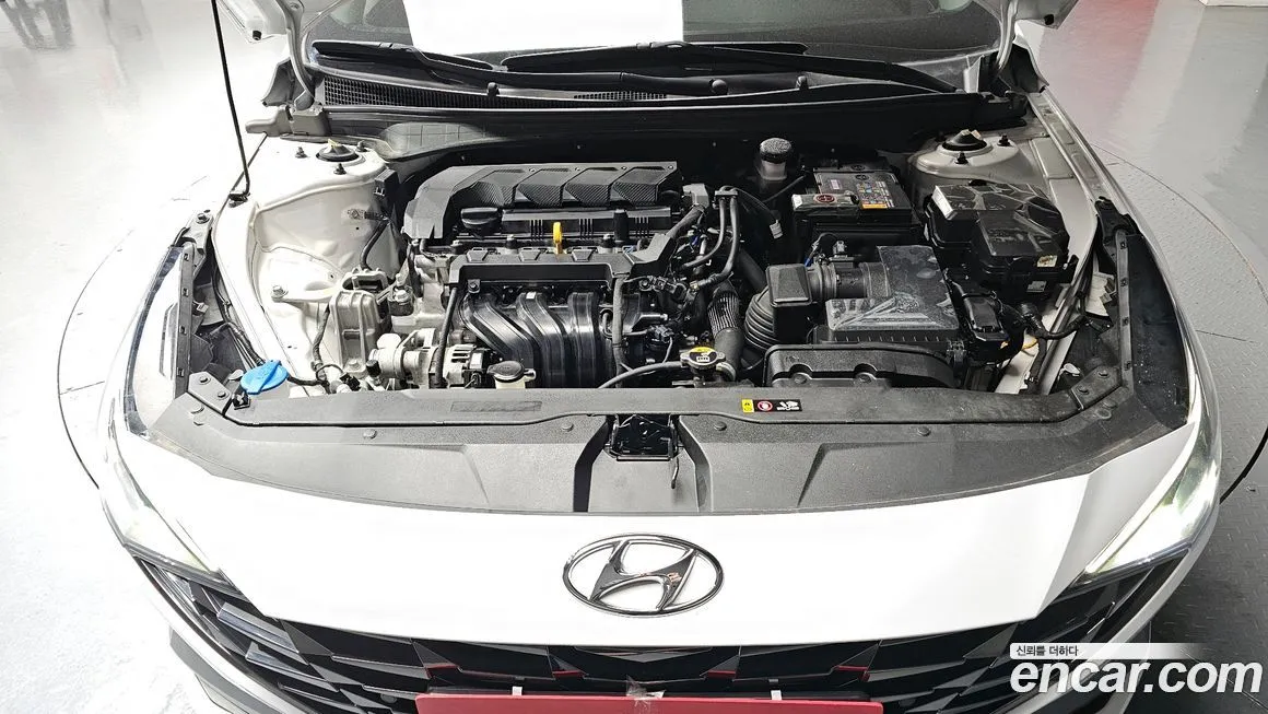 Hyundai AVANTE — фото 10
