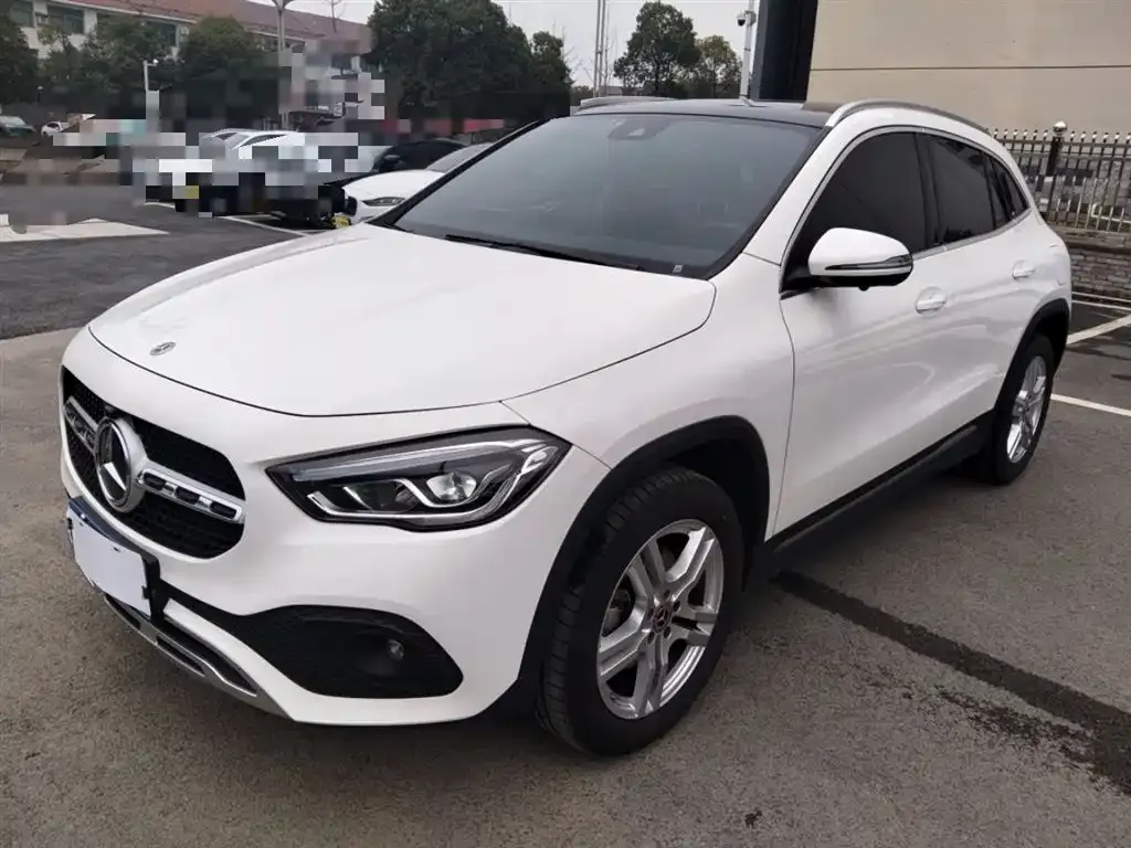 Mercedes-Benz GLA 2023 из CN, фото 1