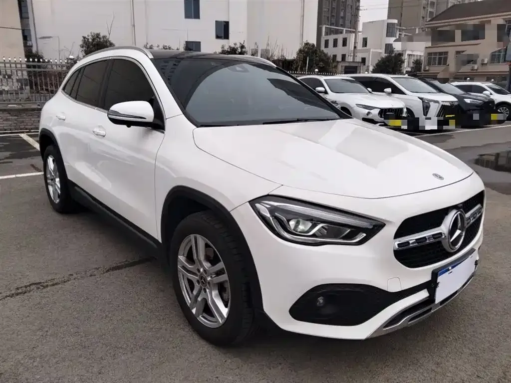 Mercedes-Benz GLA 2023 из CN, фото 4