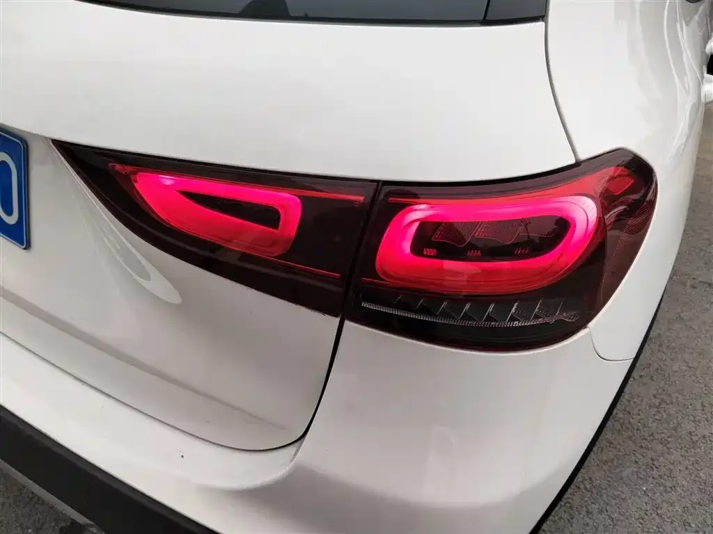 Mercedes-Benz GLA 2023 из CN, фото 2