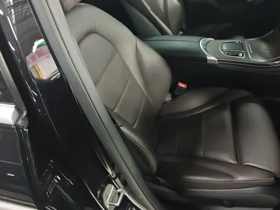 Mercedes-Benz GLC 2021 из CN, фото 9