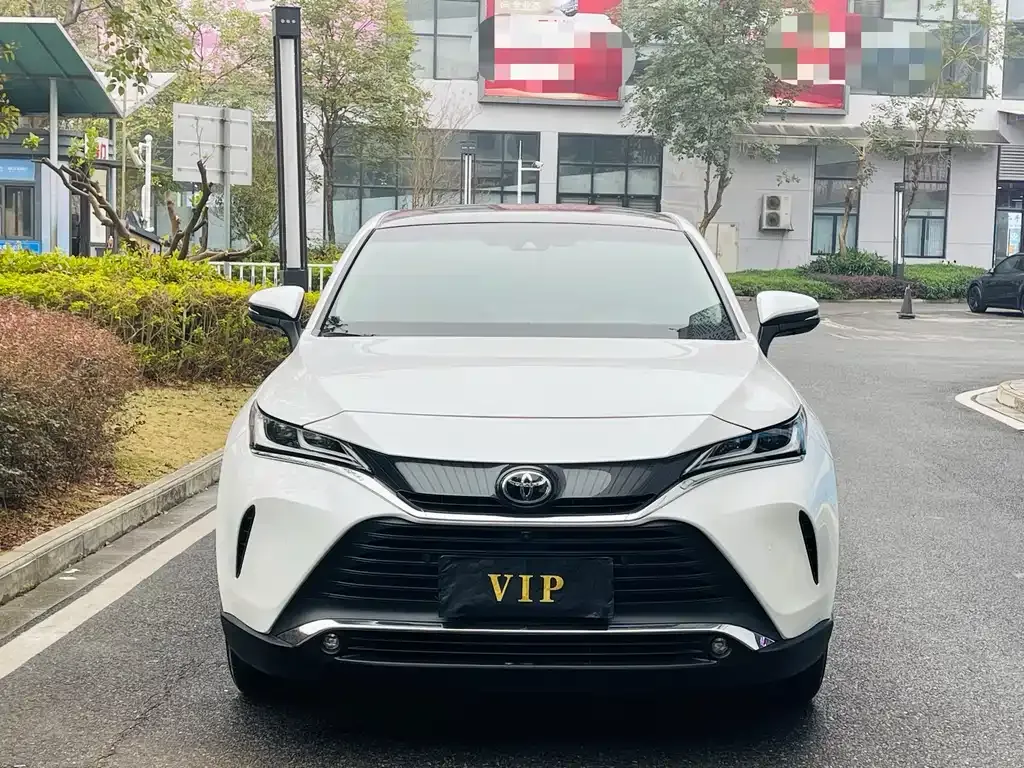 Toyota Harrier — фото 5