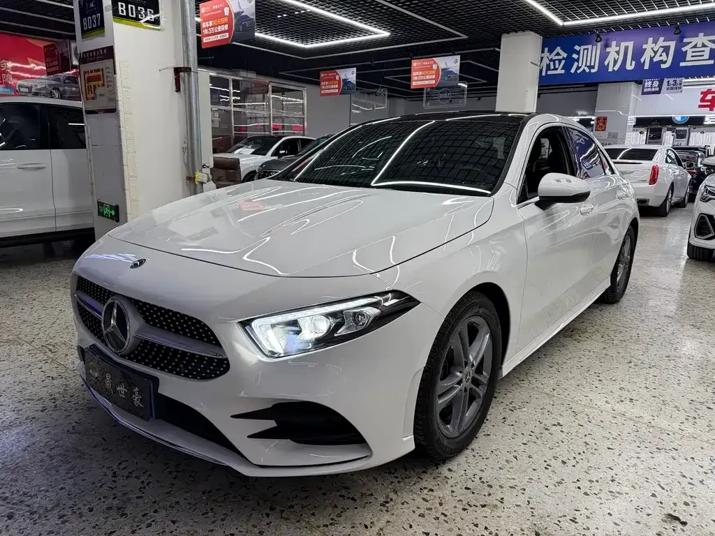 Mercedes-Benz A-Class — фото 1