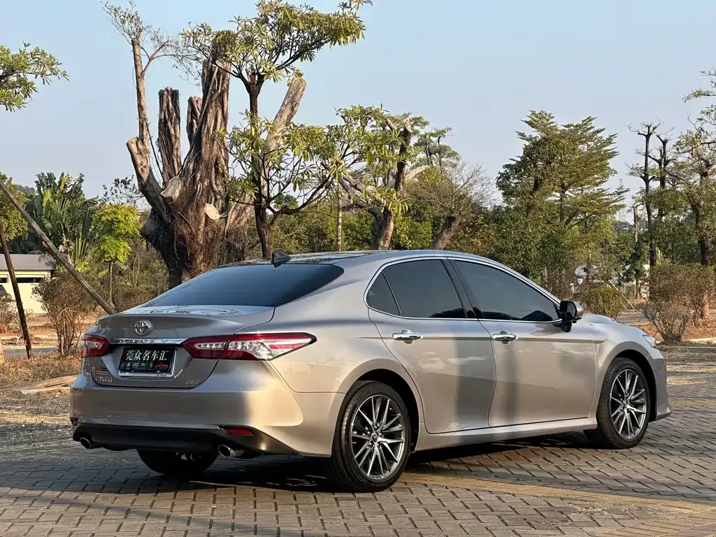 Toyota Camry 2022 из CN, фото 5