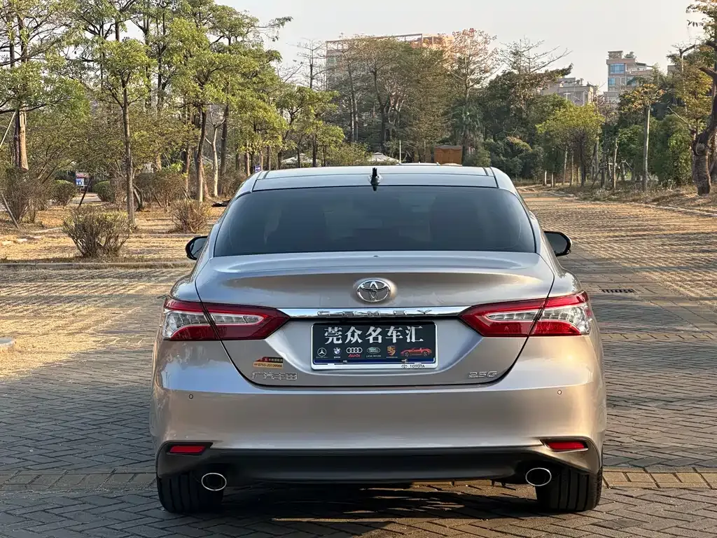 Toyota Camry 2022 из CN, фото 4