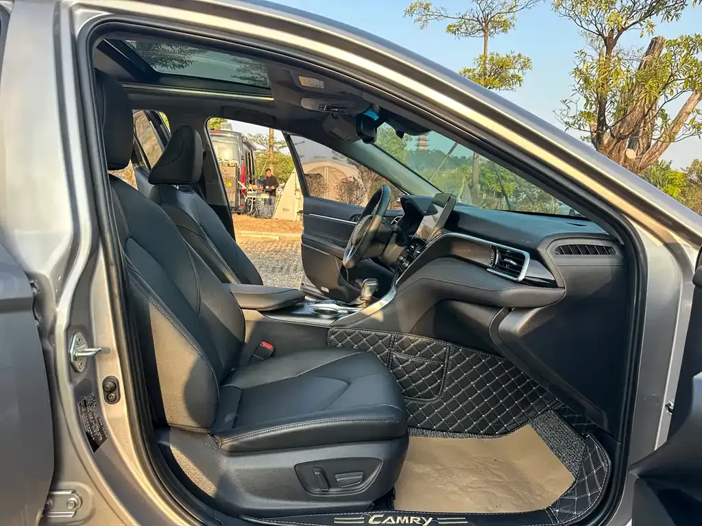 Toyota Camry 2022 из CN, фото 3