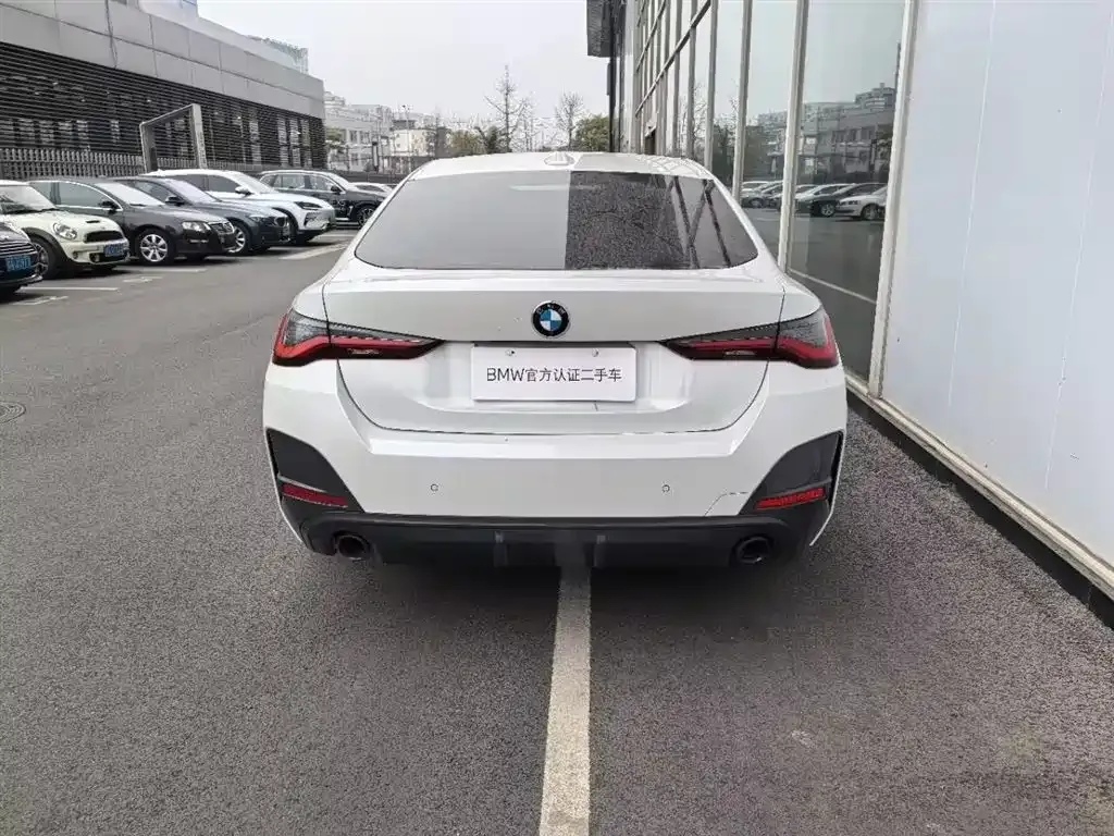 BMW 4 Series 2023 из CN, фото 6