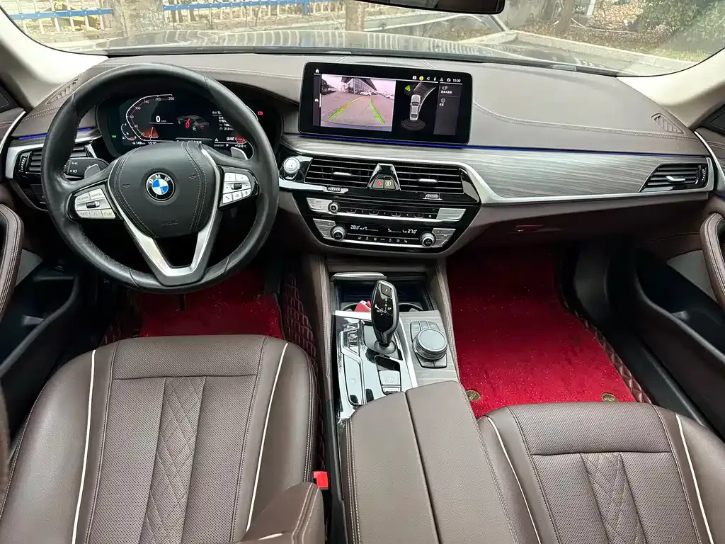 BMW 5 Series — фото 2