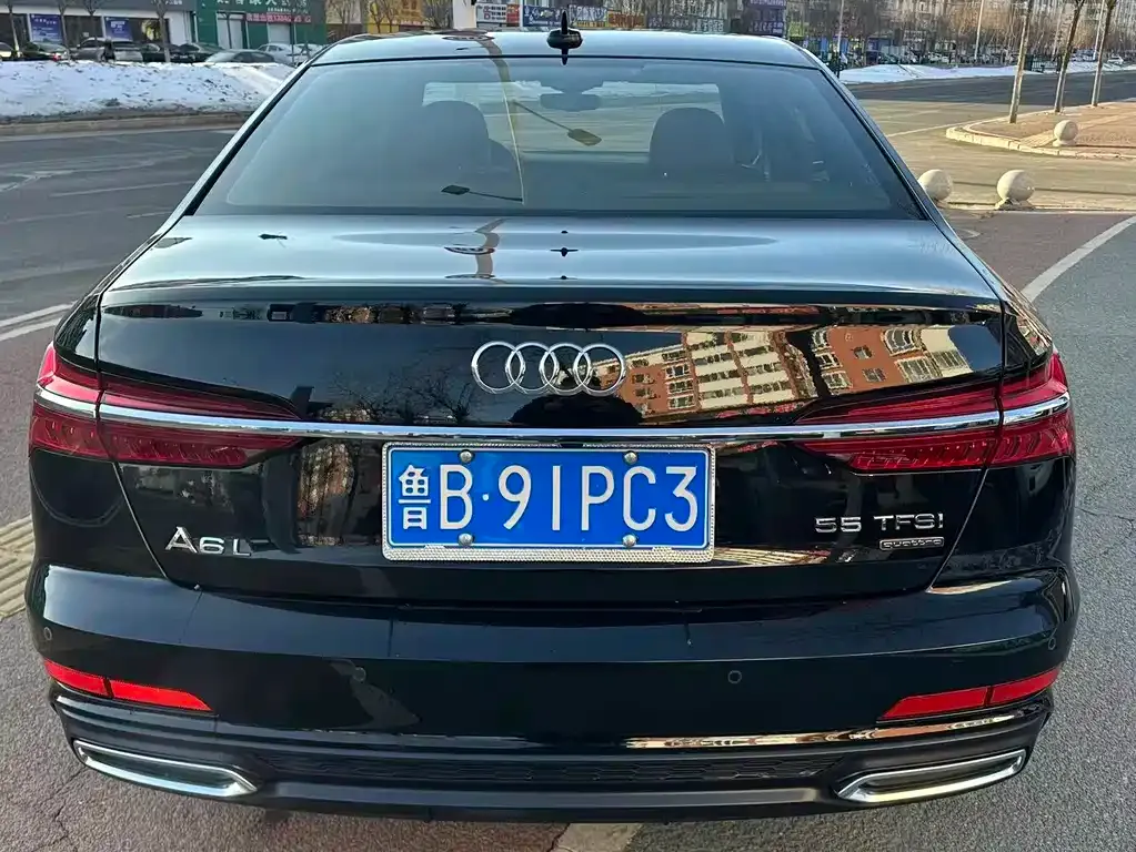 Audi A6L 2021 из CN, фото 6
