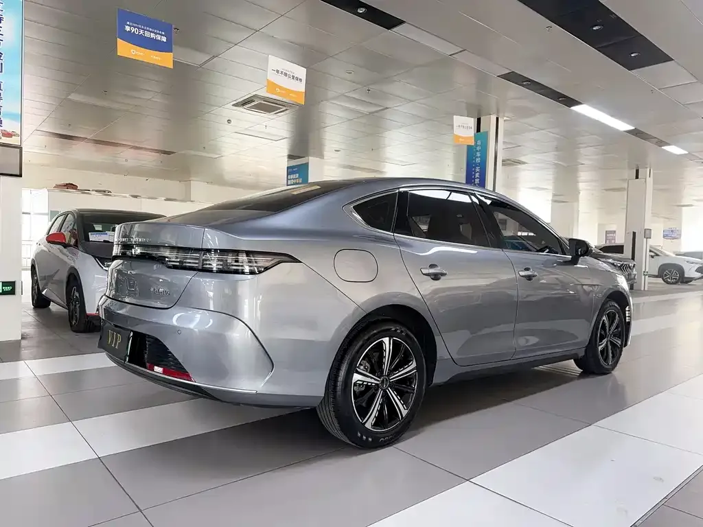 BYD Destroyer 05 2024 из CN, фото 6
