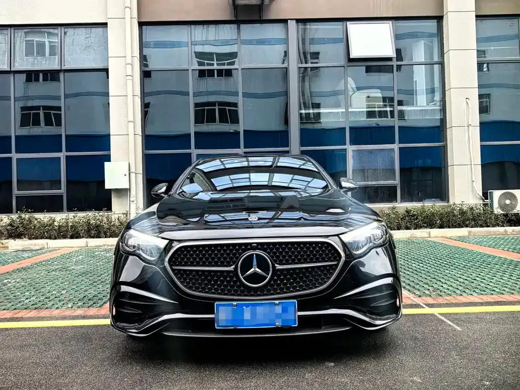 Mercedes-Benz E-Class 2024 из CN, фото 7