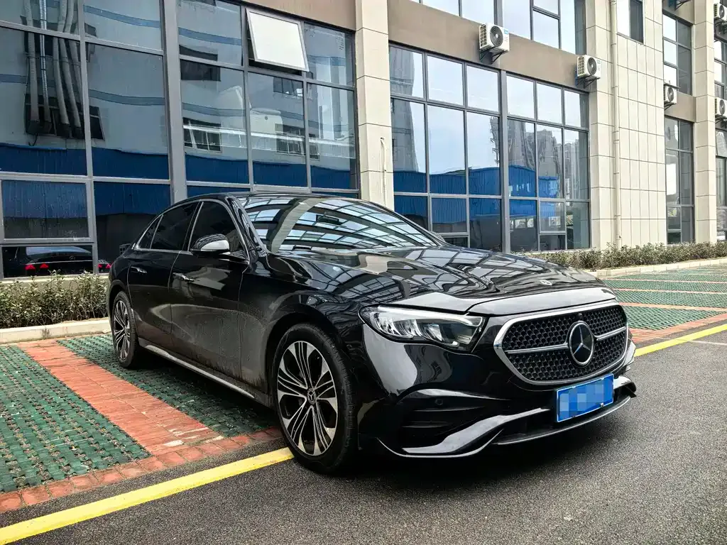 Mercedes-Benz E-Class 2024 из CN, фото 8