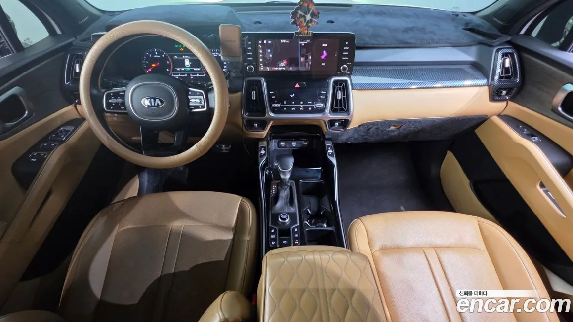 Kia Sorento — фото 9