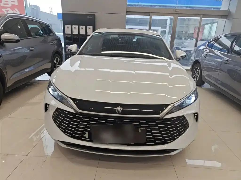 BYD Qin L — фото 8