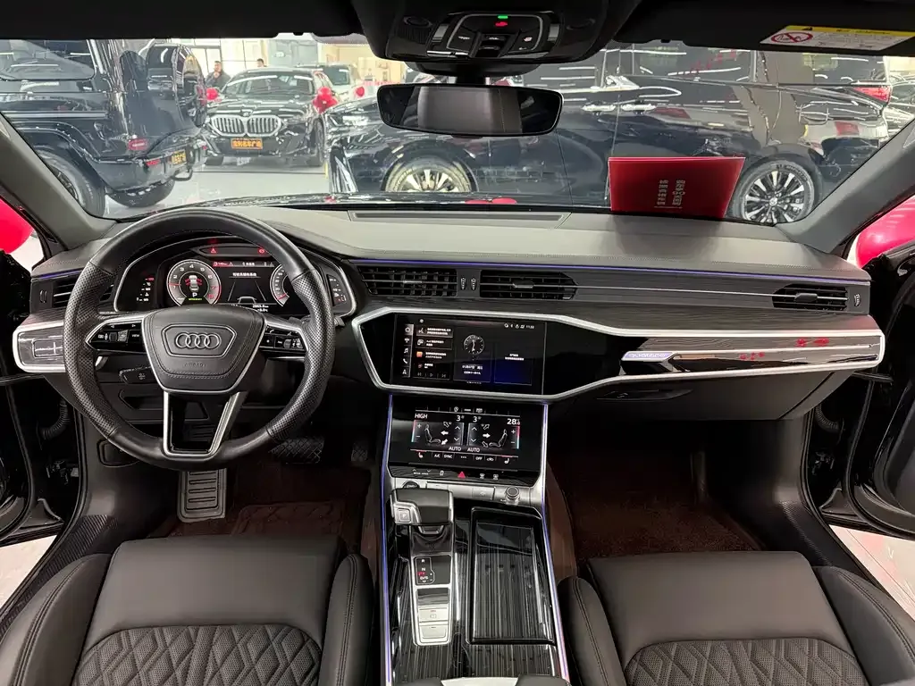 Audi A6L 2024 из CN, фото 8