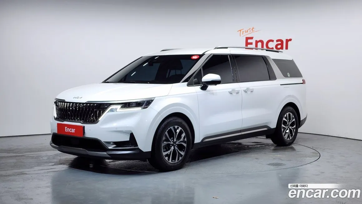 Kia Carnival 2023 из KR, фото 1