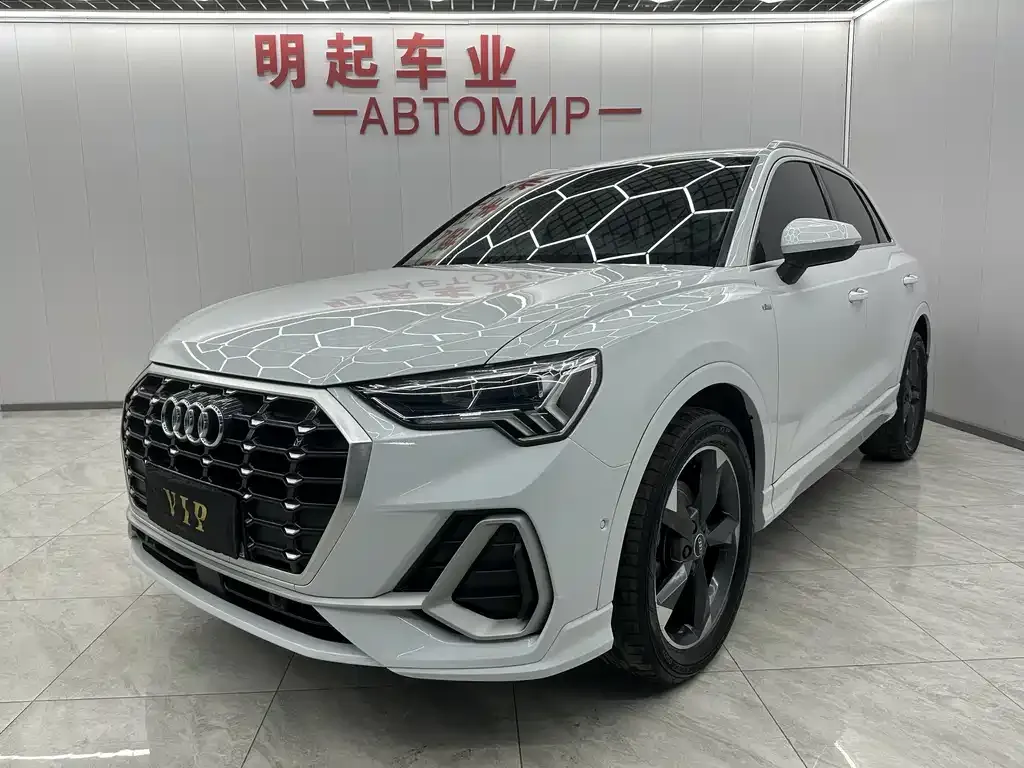 Audi Q3 2022 из CN, фото 1