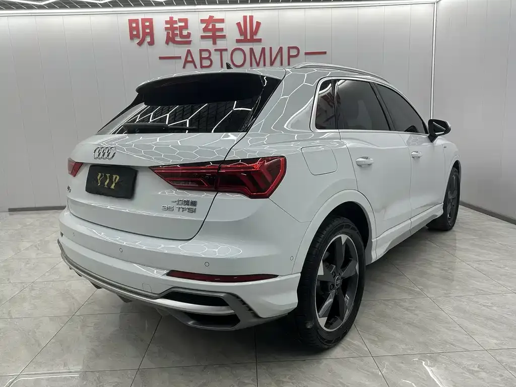 Audi Q3 2022 из CN, фото 4