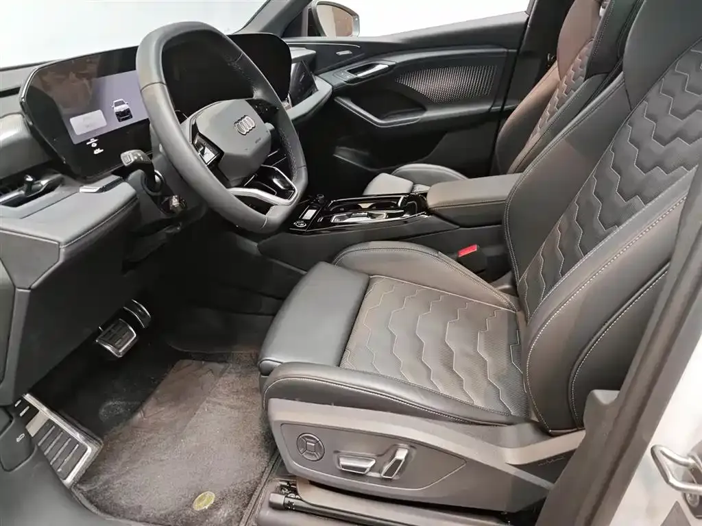 Audi Q6L e-tron 2025 из CN, фото 8