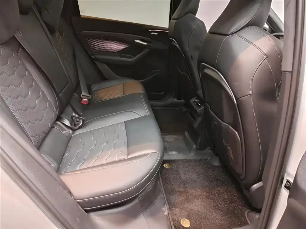 Audi Q6L e-tron 2025 из CN, фото 5