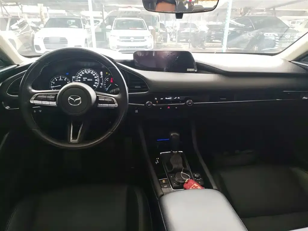 Mazda 3 Axela 2021 из CN, фото 2