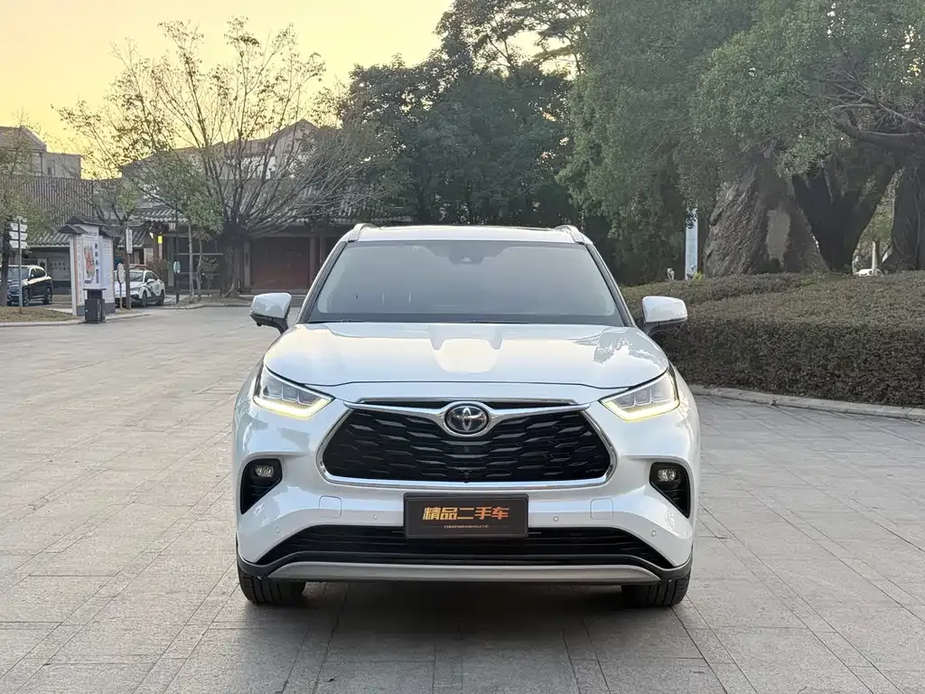 Toyota Highlander 2022 из CN, фото 8
