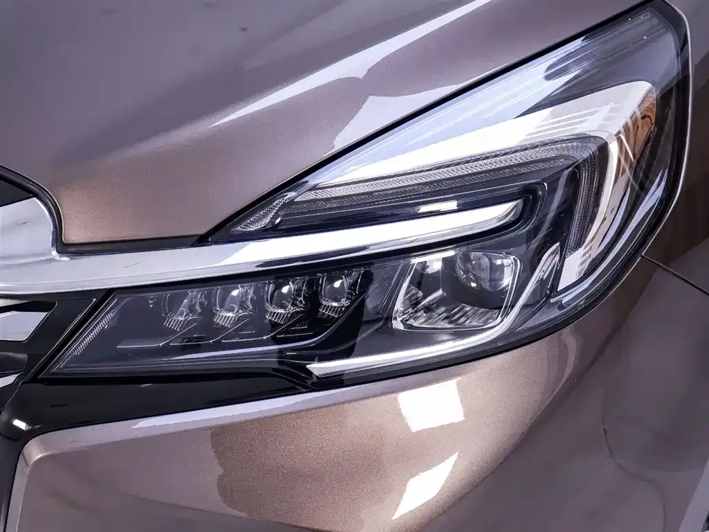 Buick GL8 2022 из CN, фото 10