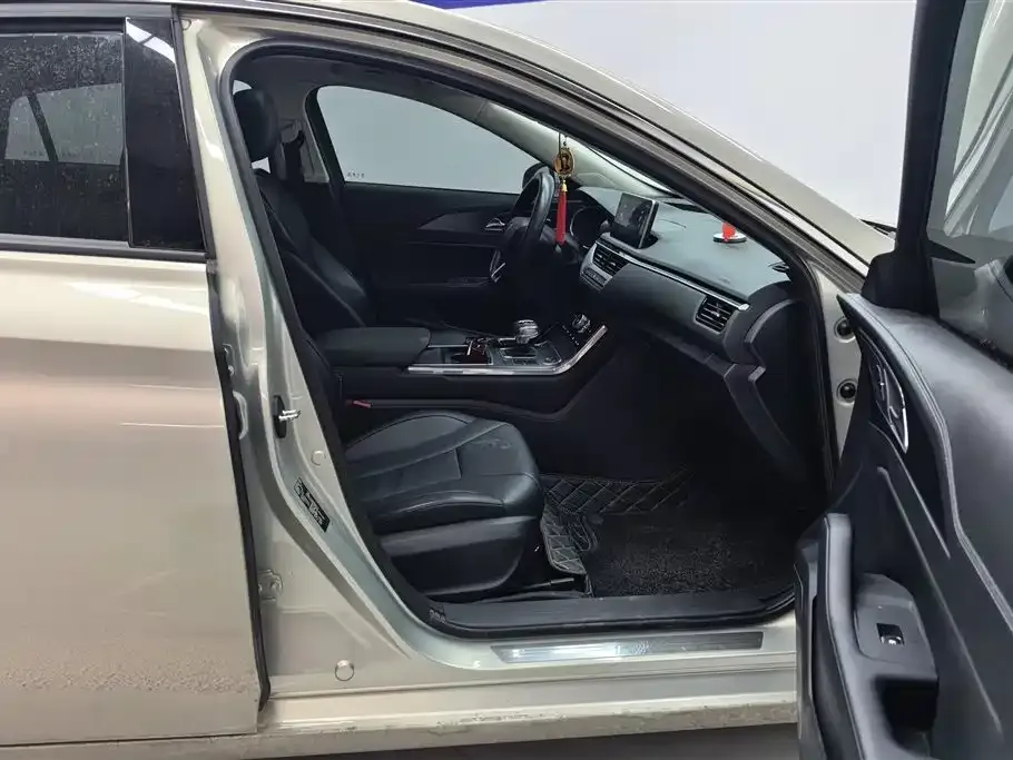 Hongqi H5 2021 из CN, фото 6