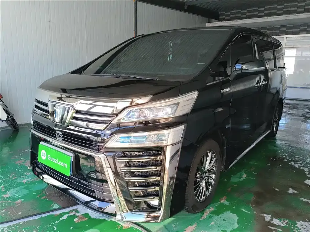 Toyota Vellfire 2022 из CN, фото 1
