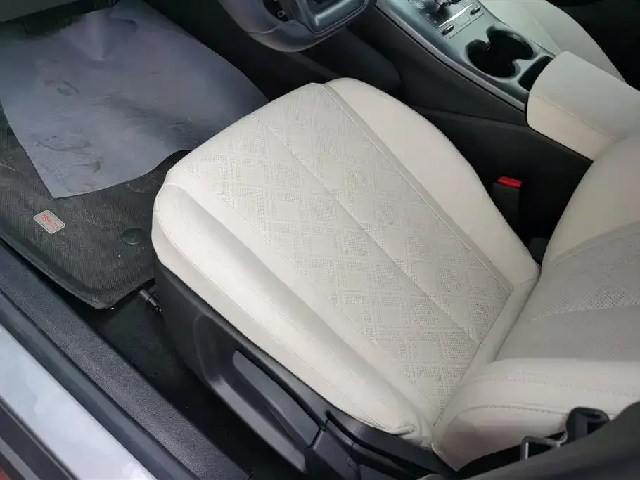 BYD Qin PLUS 2025 из CN, фото 2