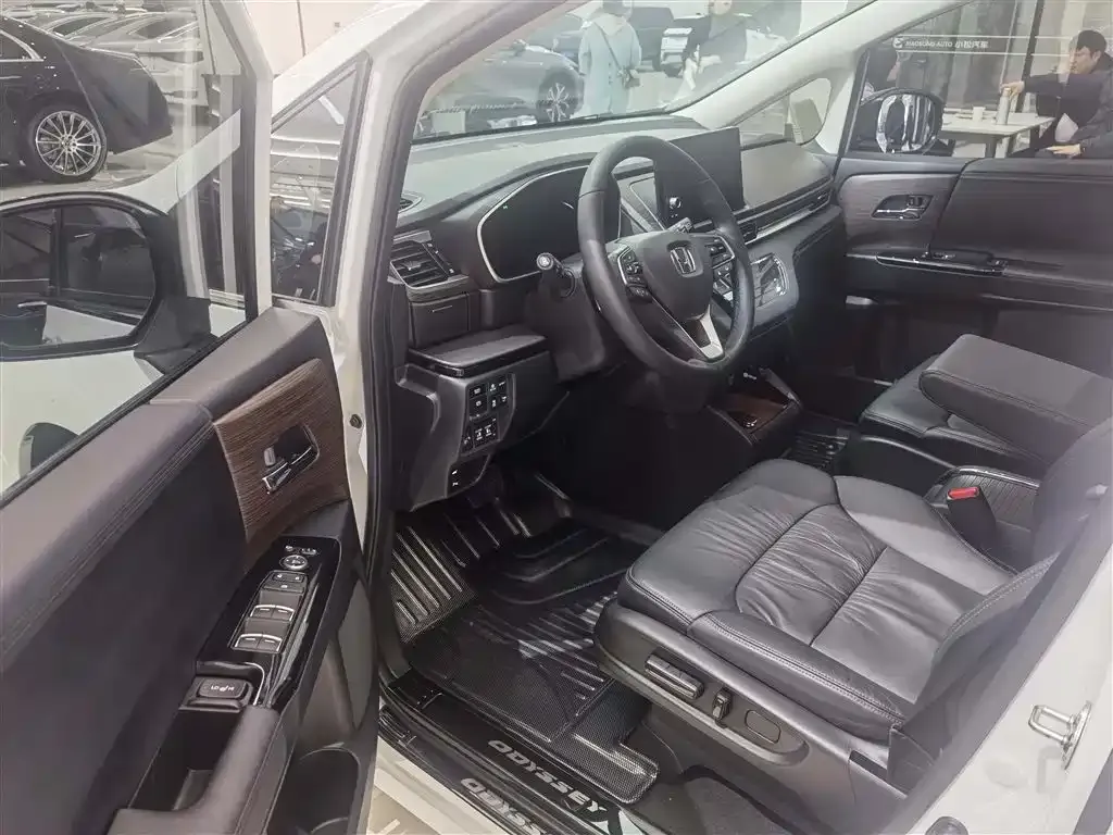 Honda Odyssey 2023 из CN, фото 7