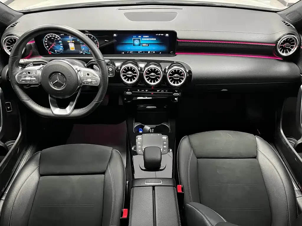 Mercedes-Benz A-Class 2022 из CN, фото 4