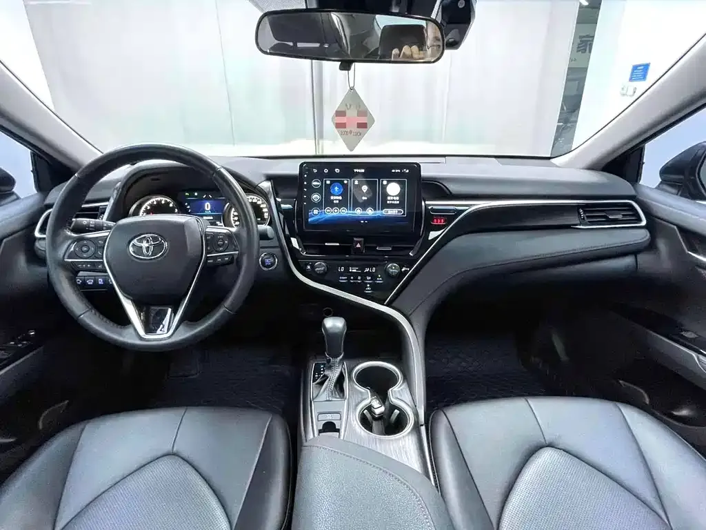 Toyota Camry 2022 из CN, фото 9