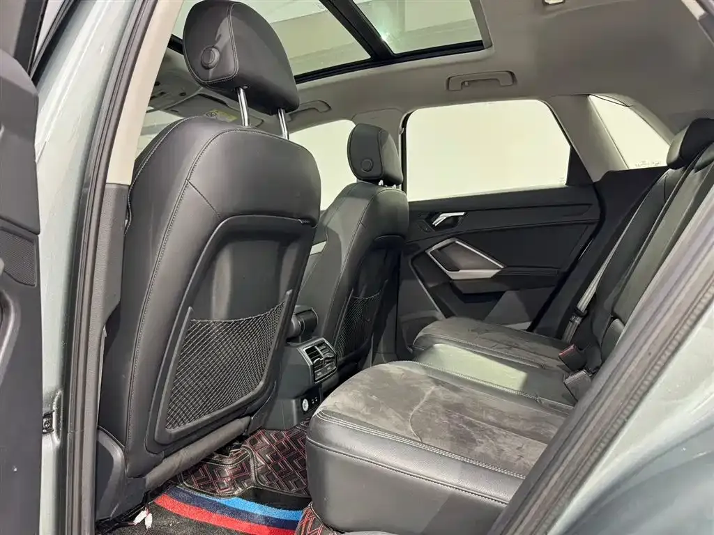 Audi Q3 2021 из CN, фото 8