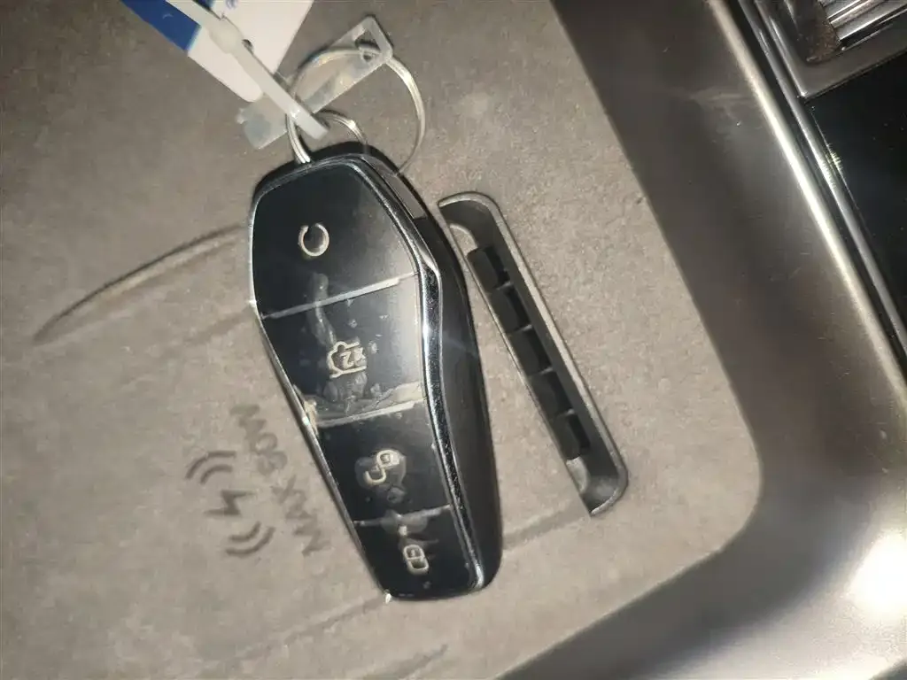 BYD Seal 07 DM-i 2025 из CN, фото 9