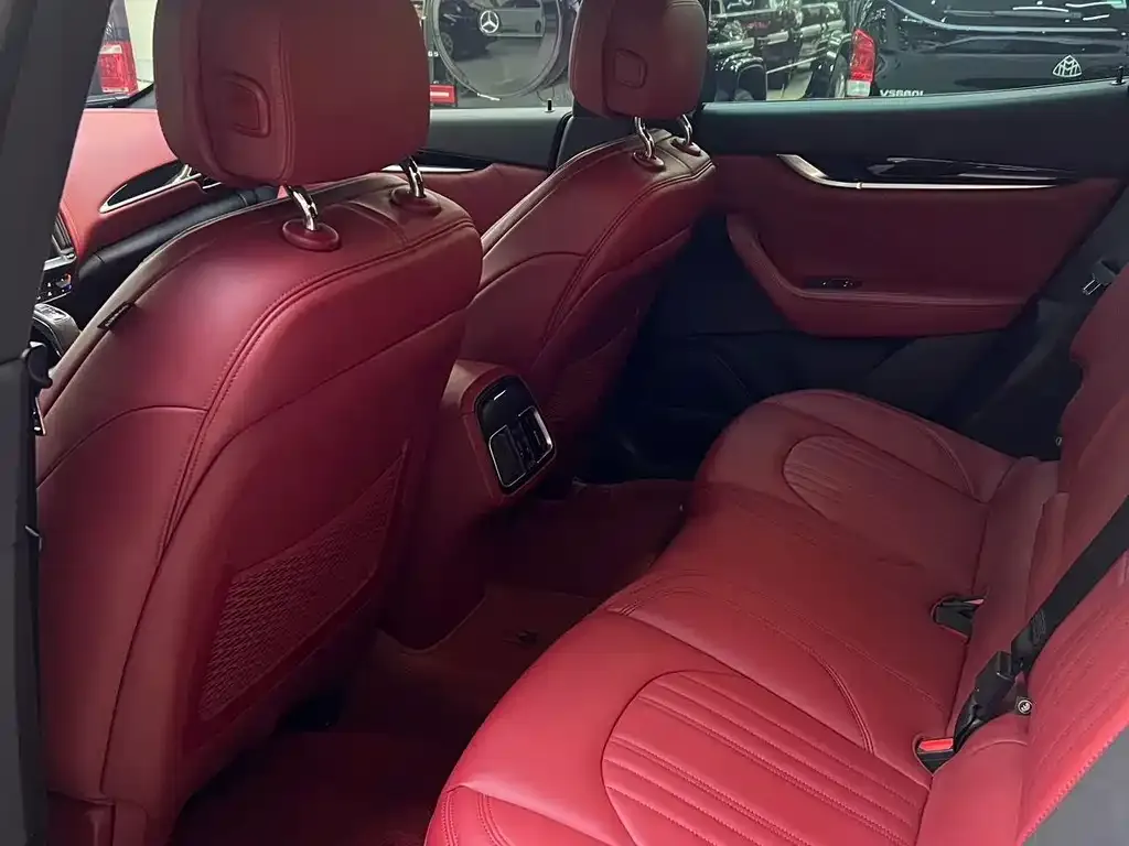 Maserati Levante 2021 из CN, фото 2