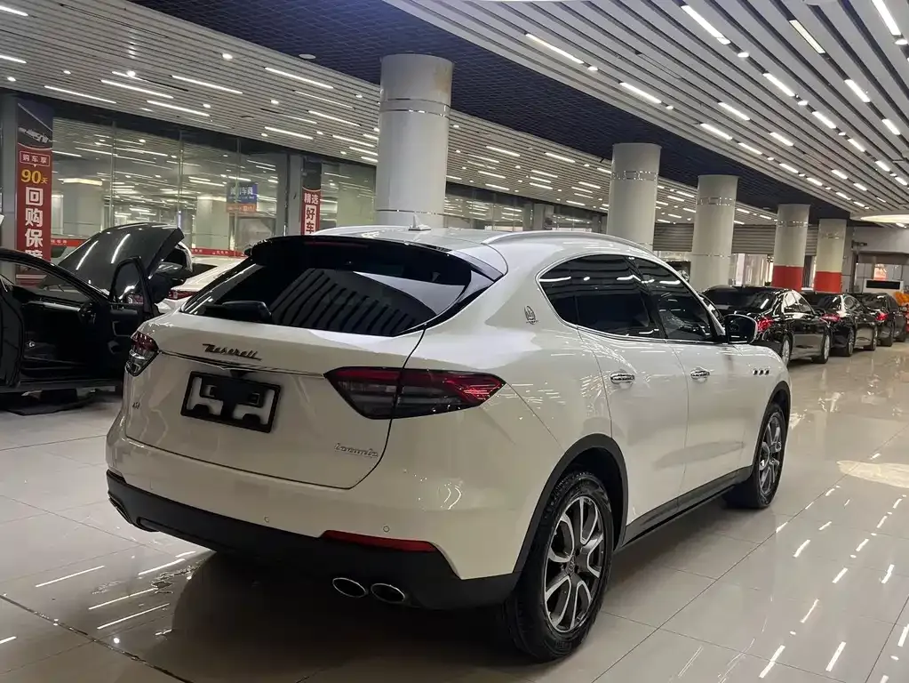 Maserati Levante 2021 из CN, фото 9