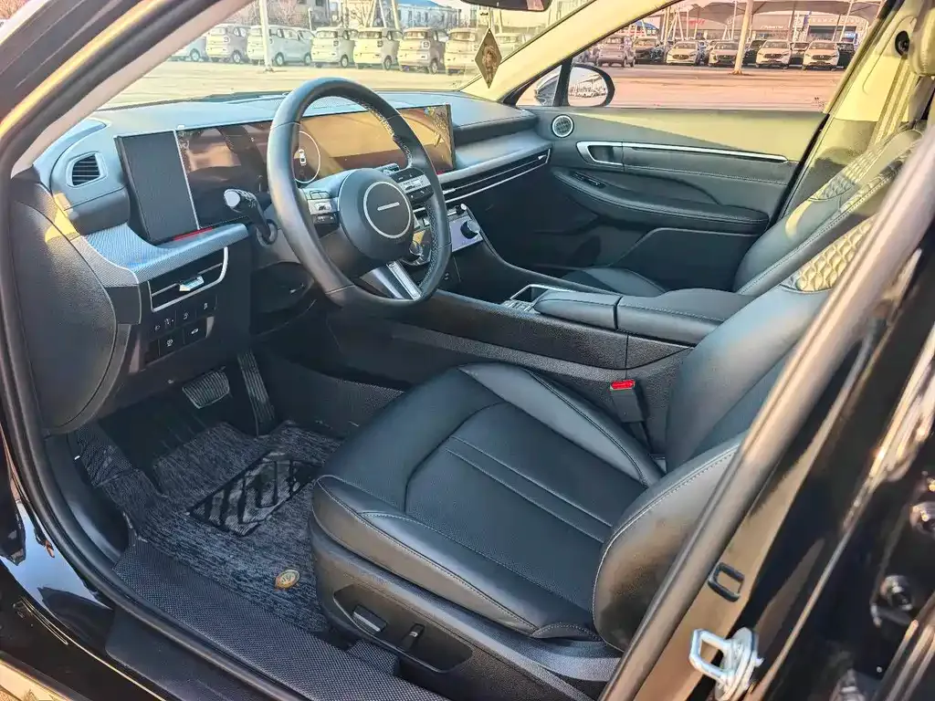 Hyundai Sonata 2025 из CN, фото 3
