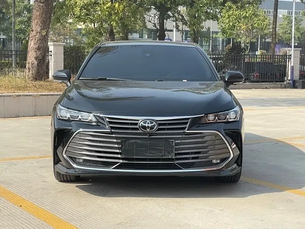 Toyota Avalon 2021 из CN, фото 8