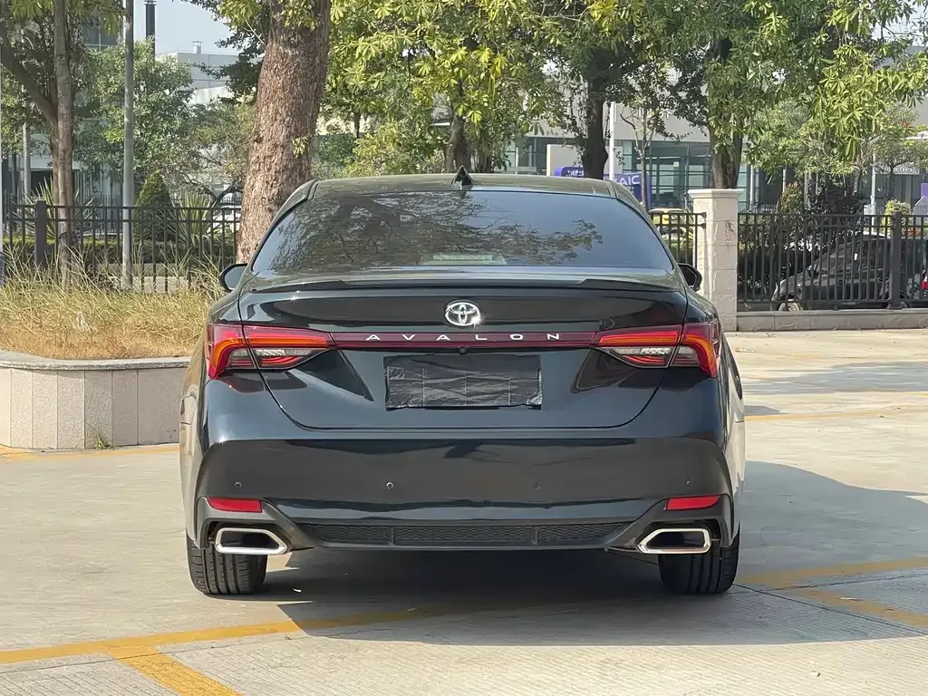 Toyota Avalon 2021 из CN, фото 9