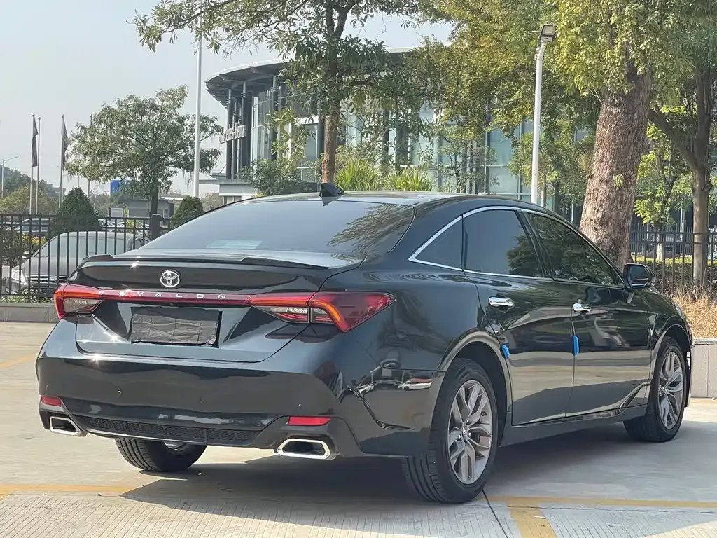Toyota Avalon 2021 из CN, фото 7
